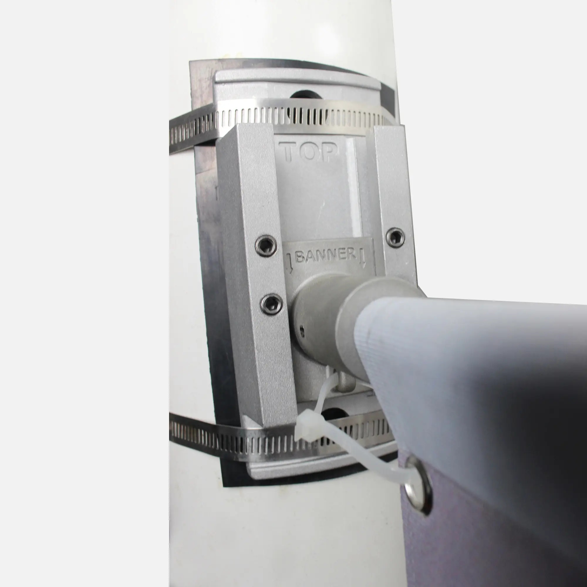 Bannerhalterung mit RoundPro-Arm